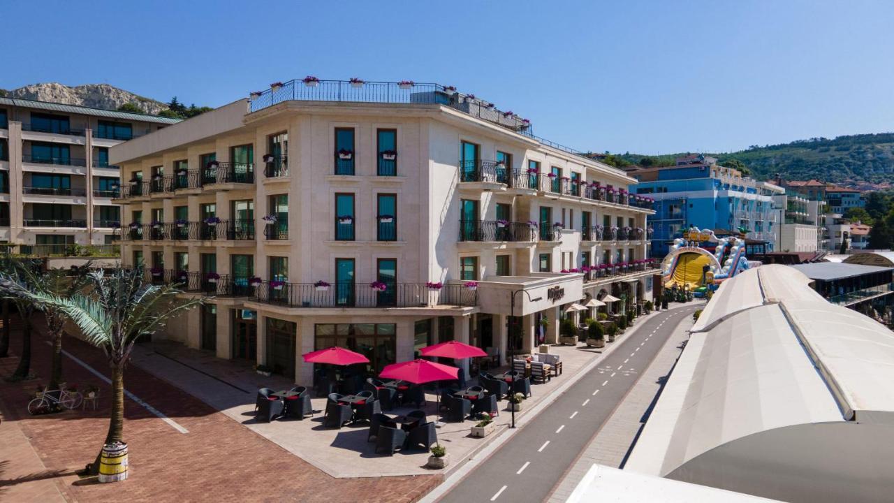 Hotel Mistral Balchik Exterior photo